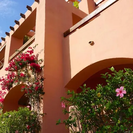 Marbella I Beachside And Extra Spacious, Next To Marriott Playa Andaluza, Private Heated Jacuzzi, 6 Swimming Pools, Gym, Padel & Tennis *
